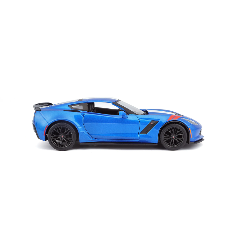 Машина Maisto Corvette Grand Sport 2017 (1:24) синий металлик (31516 met. blue)