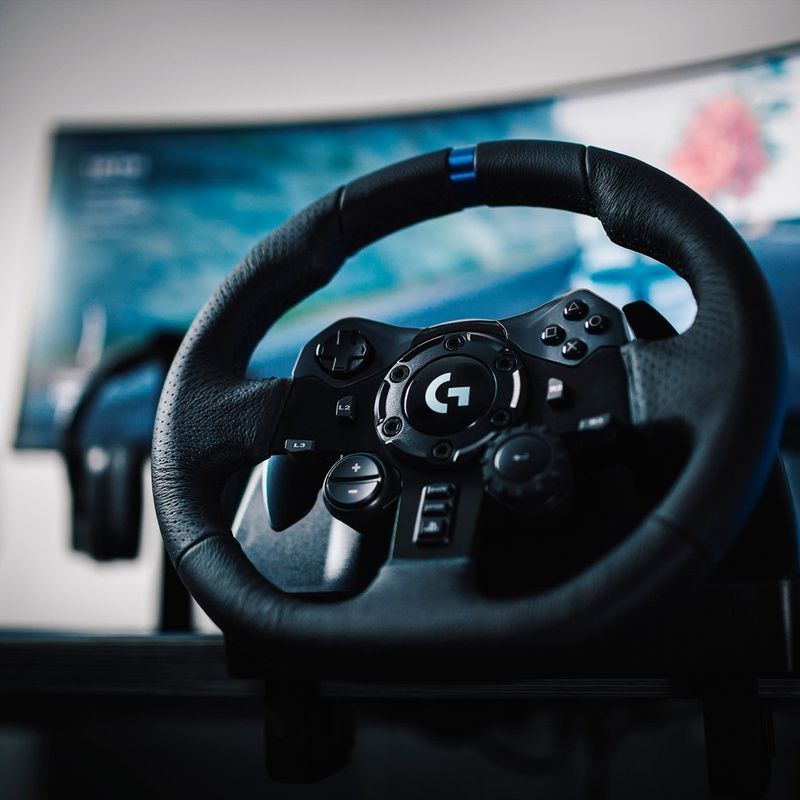 Кермо Logitech G923 Racing Wheel and Pedals for PS4 and PC (941-000149), Чорний