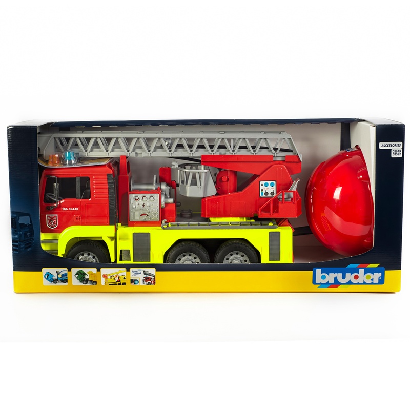 Пожежна машина Bruder Man Tga 1:16 з шоломом (01760)