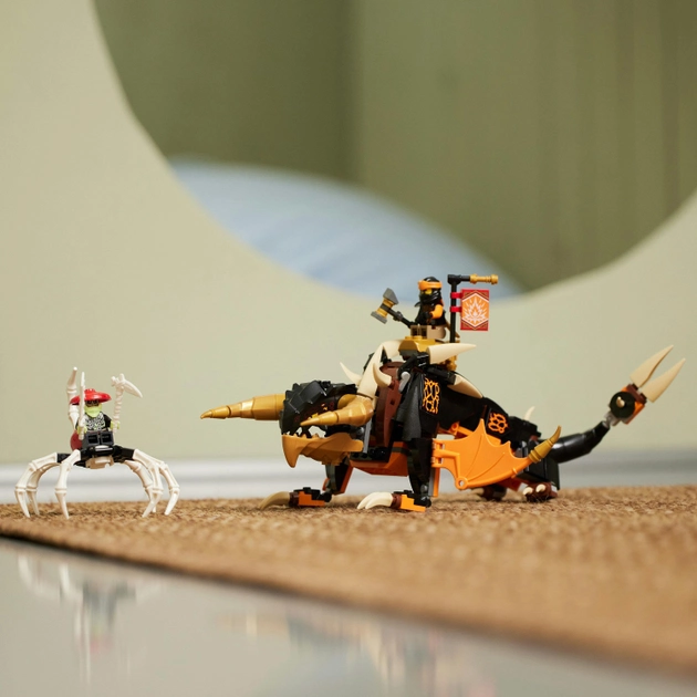 Конструктор LEGO Ninjago Земляний дракон Коула EVO 285 деталей (71782)