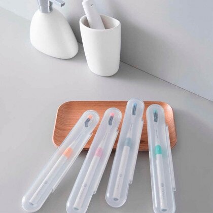 Набор зубных щеток Xiaomi DOCTOR B Colors 4 шт. футляр (NUN4006RT, Bass method)