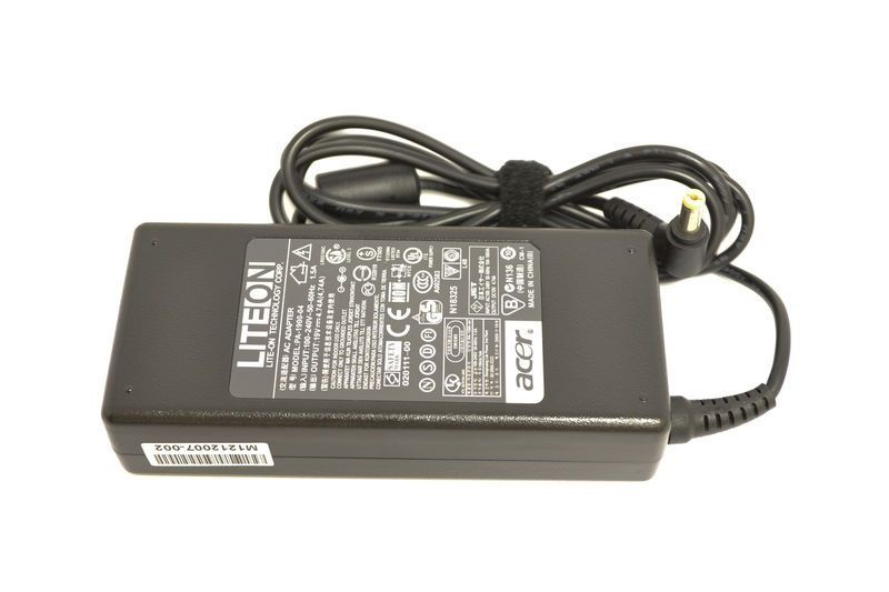 Зарядка для ноутбука Acer PA-1900-05 / 19V / 90W / 4,74А / 5,5 x 1,7мм (002172)