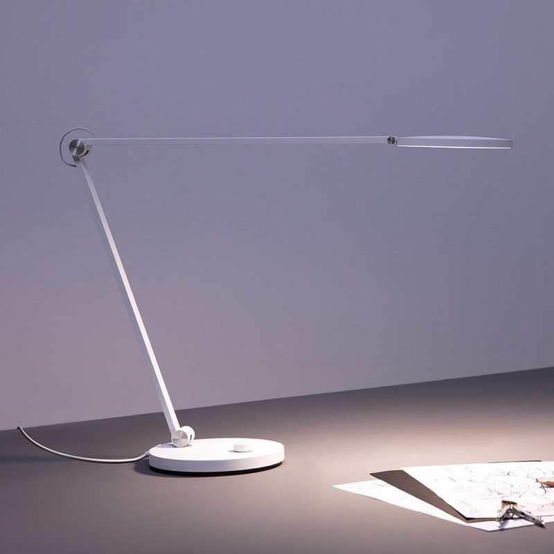 Настільна лампа XIAOMI Mi Smart LED Desk Lamp Pro