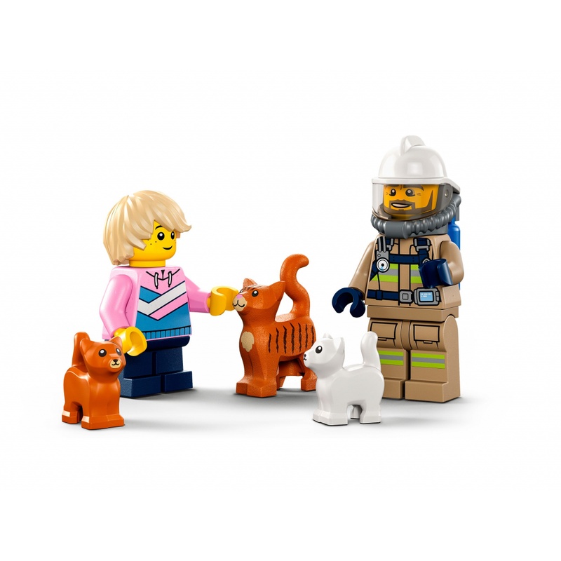 Конструктор LEGO City Пожежна бригада 766 деталей (60321)