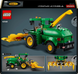 Конструктор LEGO Technic Кормоуборочный комбайн John Deere 9700 559 деталей (42168)