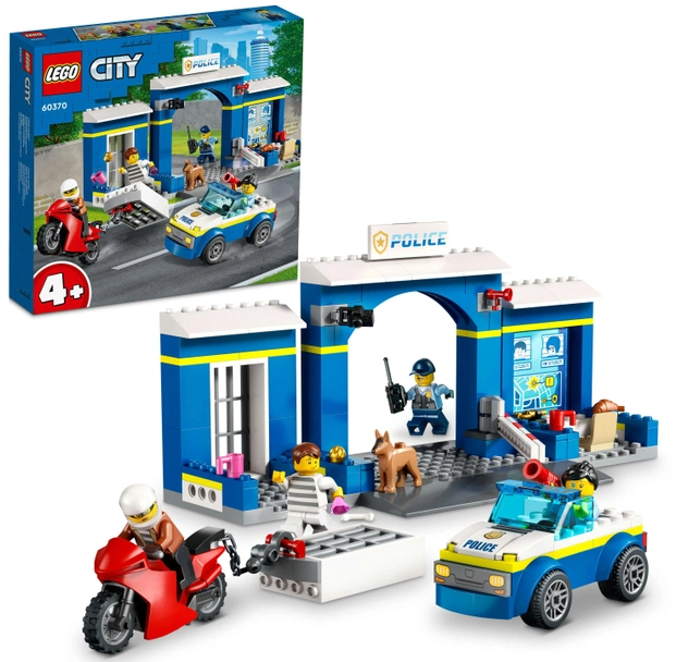 Конструктор LEGO City Переслідування на поліцейській дільниці 172 деталей (60370)