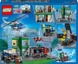 Конструктор LEGO City Погоня поліції в банку 915 деталей (60317)