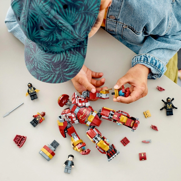 Конструктор LEGO Super Heroes Халкбастер: битва за Ваканду 385 деталей (76247)