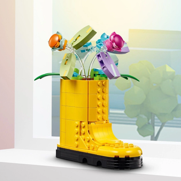 Конструктор LEGO Creator Цветы в лейке 420 деталей (31149)