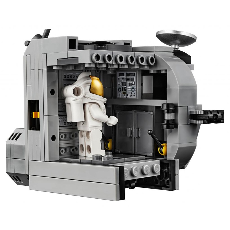 Конструктор LEGO Creator Expert Лунный модуль корабля «Апполон 11» НАСА 1087 деталей (10266)
