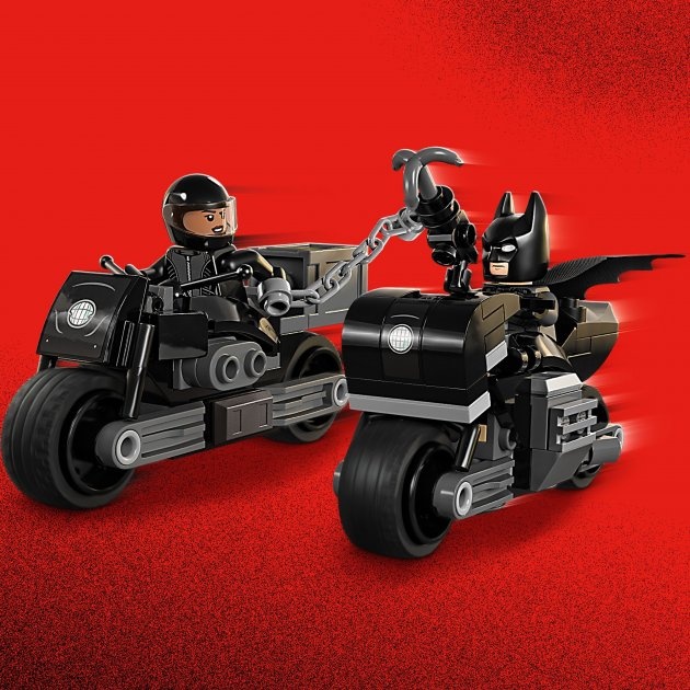 Конструктор LEGO Super Heroes DC Batman Бэтмен и Селина Кайл: погоня на мотоцикле 149 деталей (76179)